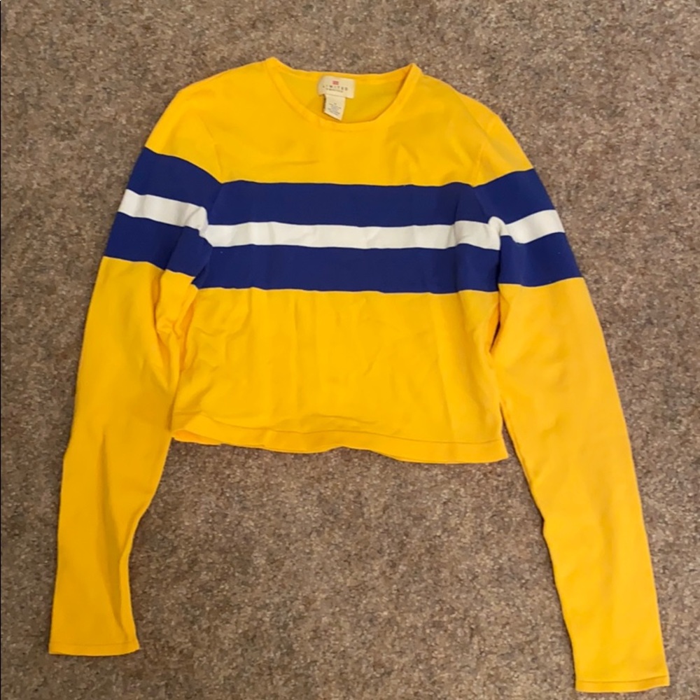 Women’s Limited Cropped Top Size Small